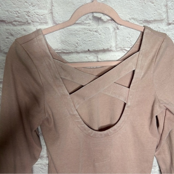 Chaser Pink Long Sleeve Cross Strap Back Top - Picture 4 of 10
